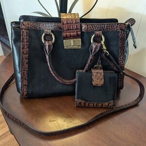 Retired Brahmin with matching Wallet-  Black and Pecan.